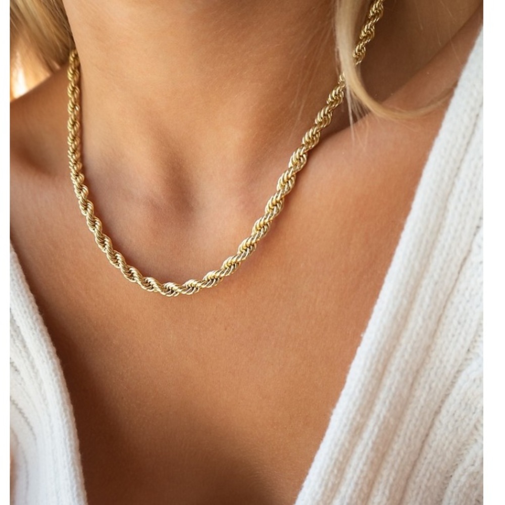 Express X Luv AJ Necklace